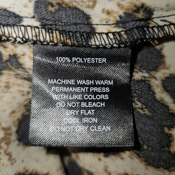 Dress - Picture 4 of 5